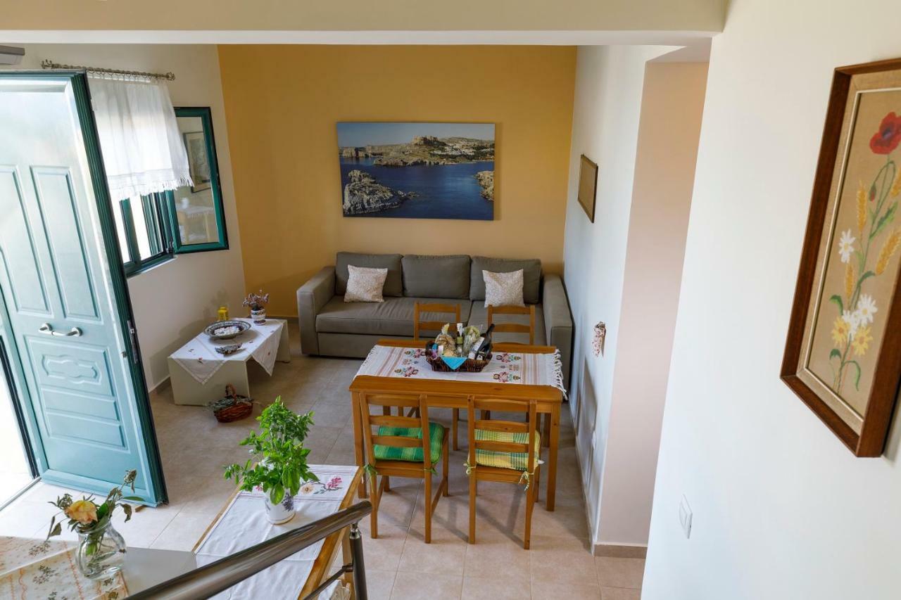 Vila House Almyra Lakhania Exteriér fotografie